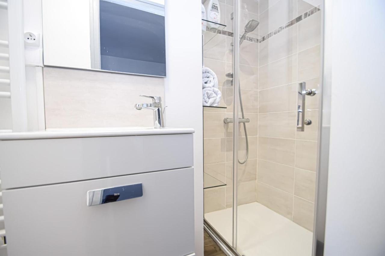 Appartement Grand studio au coeur de Dinard à 1min du marché et 6min plage de l'Écluse Extérieur photo